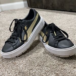 Puma women platform trace varsity black